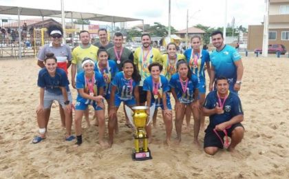 Barra Velha Equipe recebeu premiação de 1 mil reais O Campeonato Catarinense de Beach Soccer Feminino chegou ao final no último sábado, 3 de março, na arena da Praia Central. A disputa pelo título ficou entre as...